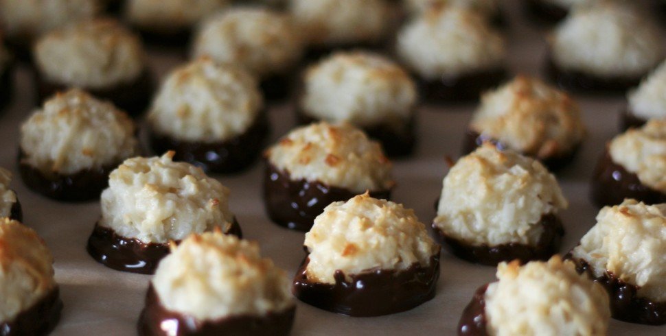Old School Coconut Macaroons