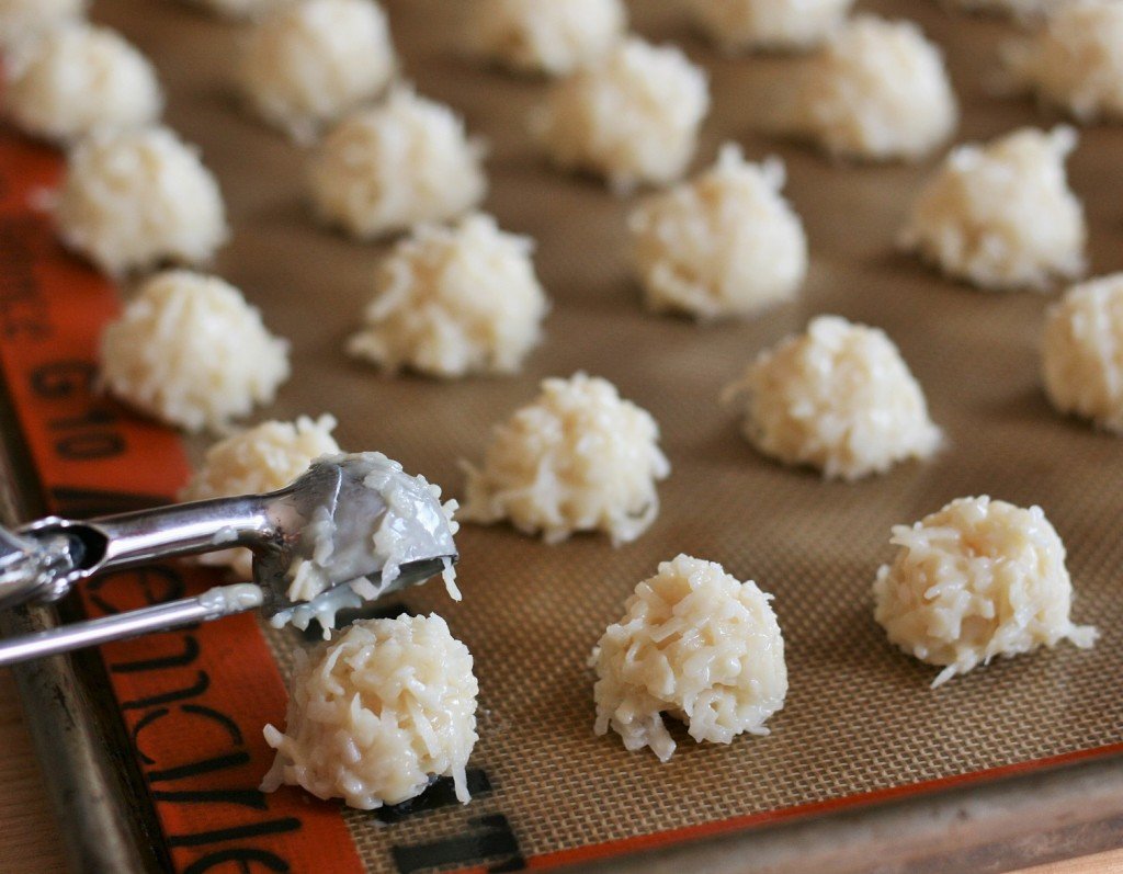Coconut Macaroons (5)