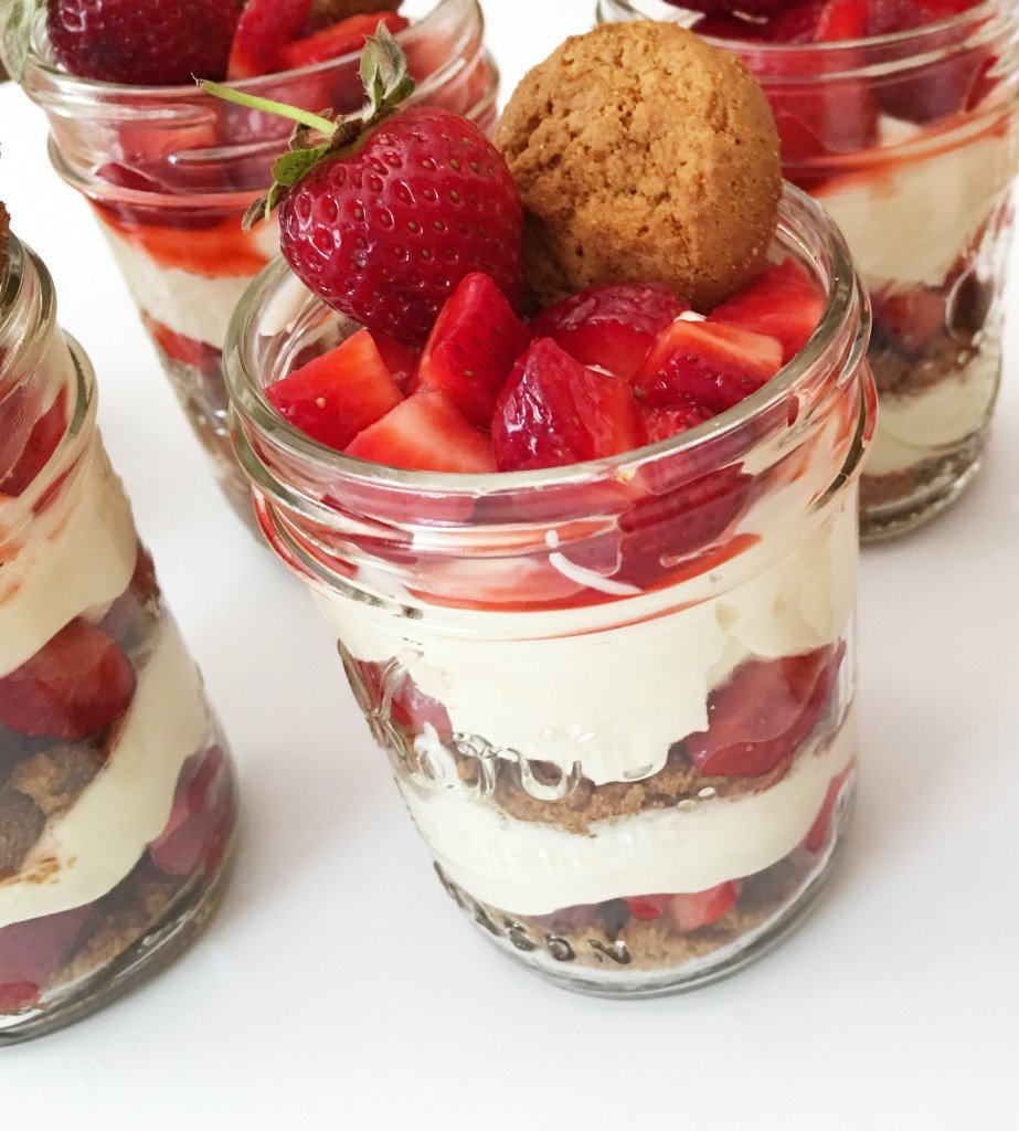 Strawberry Lemonade Cheesecake11c